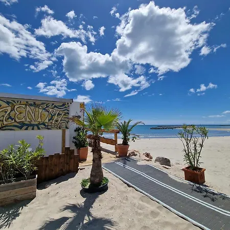 1ere Ligne Piscine Terrasse Au Bord De La Front De Avec Velos