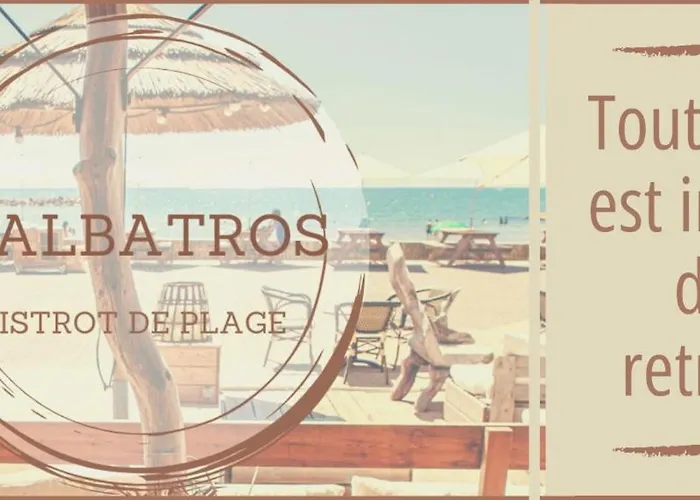 1ere Ligne Piscine Terrasse Au Bord De La Front De Avec Velos *